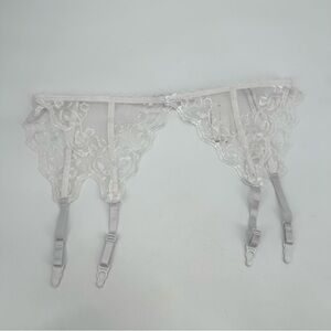 La Petite by Coquette Garter Belt White Lace One Size OS/XL NWD Bridal Lingerie